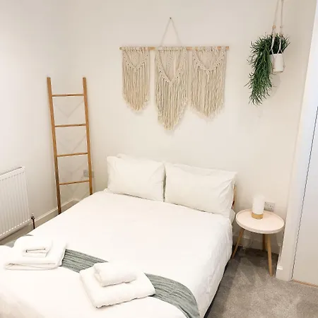 Διαμέρισμα Ground Floor Couples Retreat