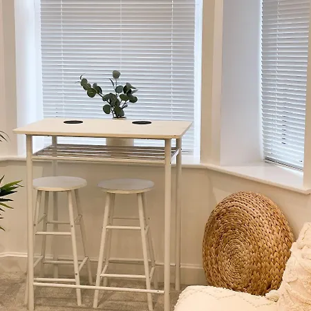 Ground Floor Couples Retreat Διαμέρισμα New Quay